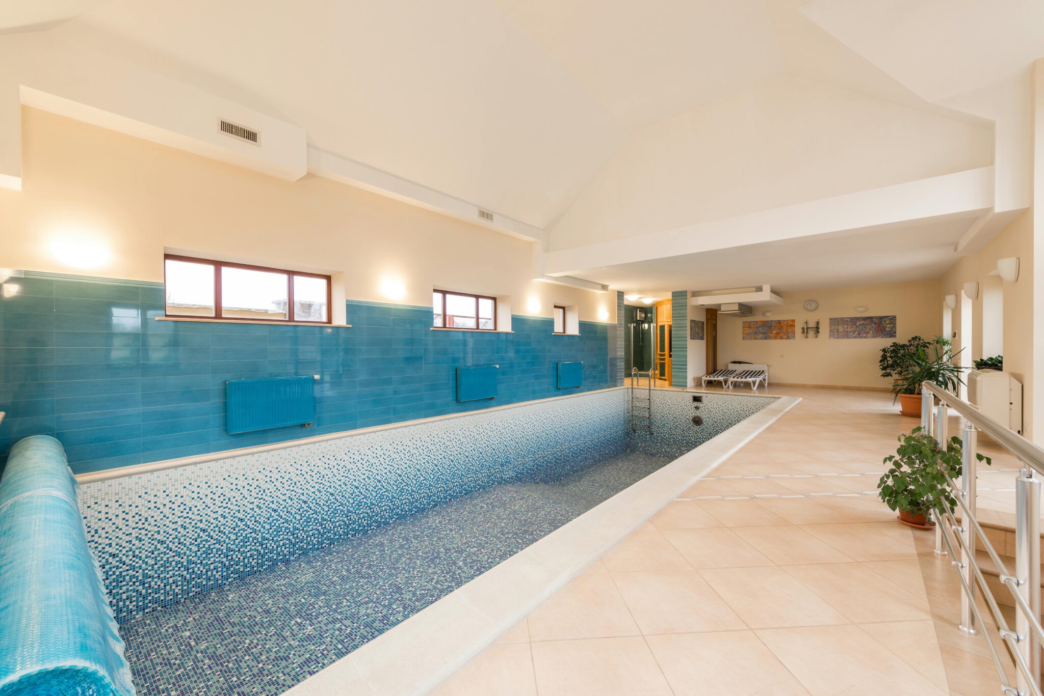 Rénovation d'une piscine d'intérieur avec scd piscine